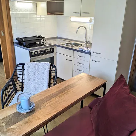 Lilly Im Dorfe Semesterbostad *